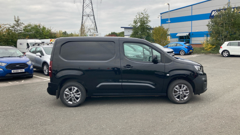 Peugeot Partner Standard Diesel 1000 1.5 BlueHDi 100 Asphalt Van